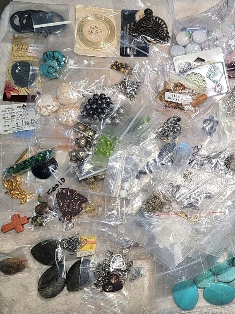 HUGE 4.5lb Destash Lot Jewelry Making Beads Findings Cabachons Various Mats #O